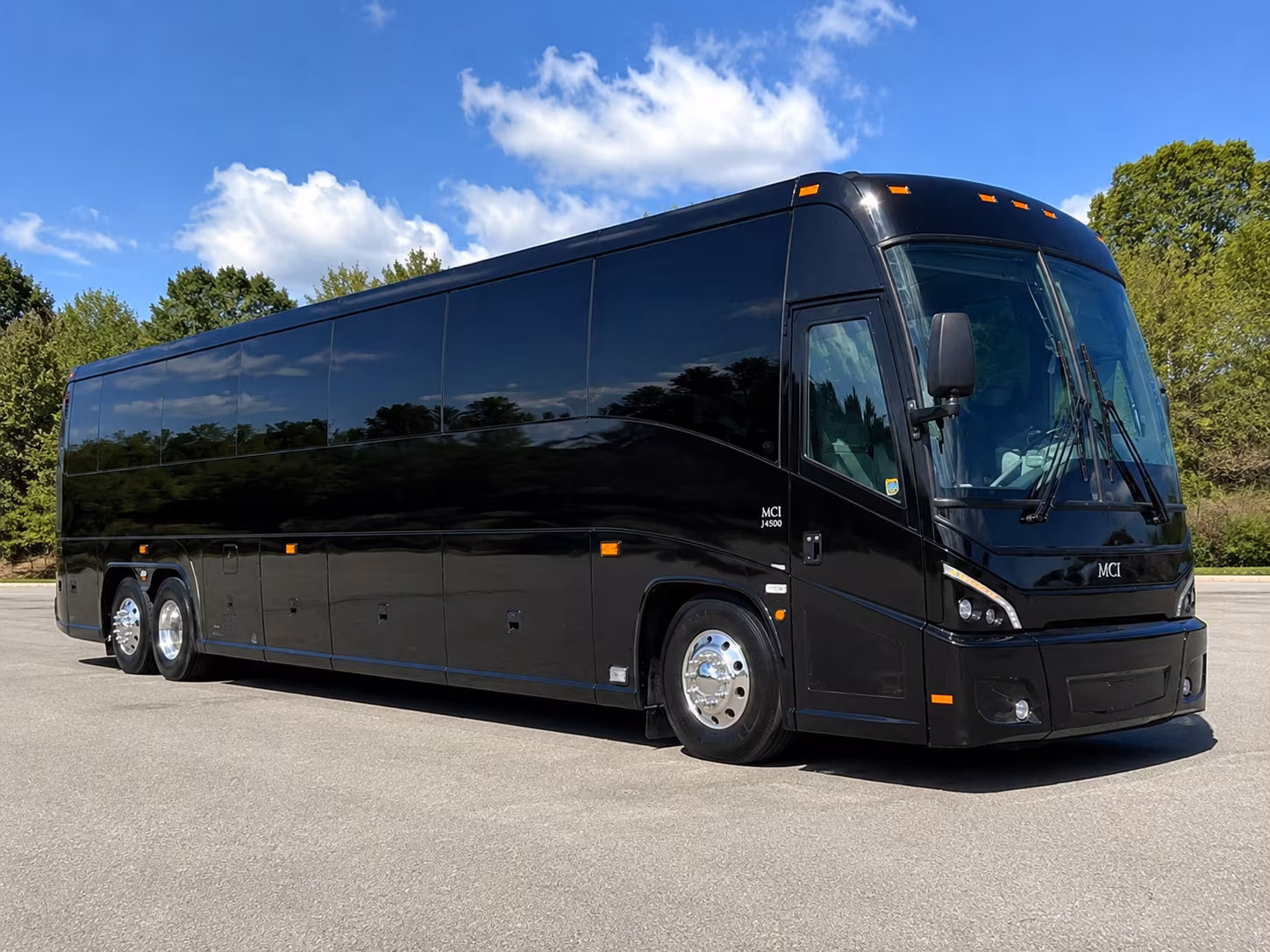 a bus rental for every cheyenne stampede hockey game at the ice events center