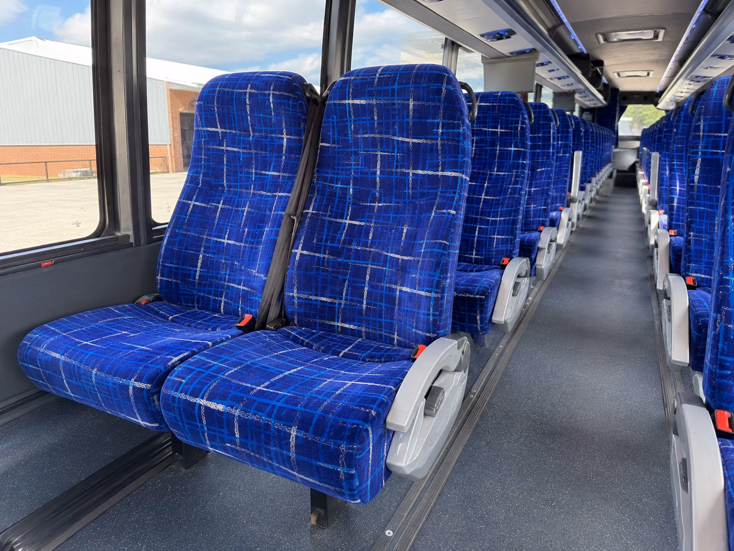 how the type of bus you choose changes the price in cheyenne wyoming