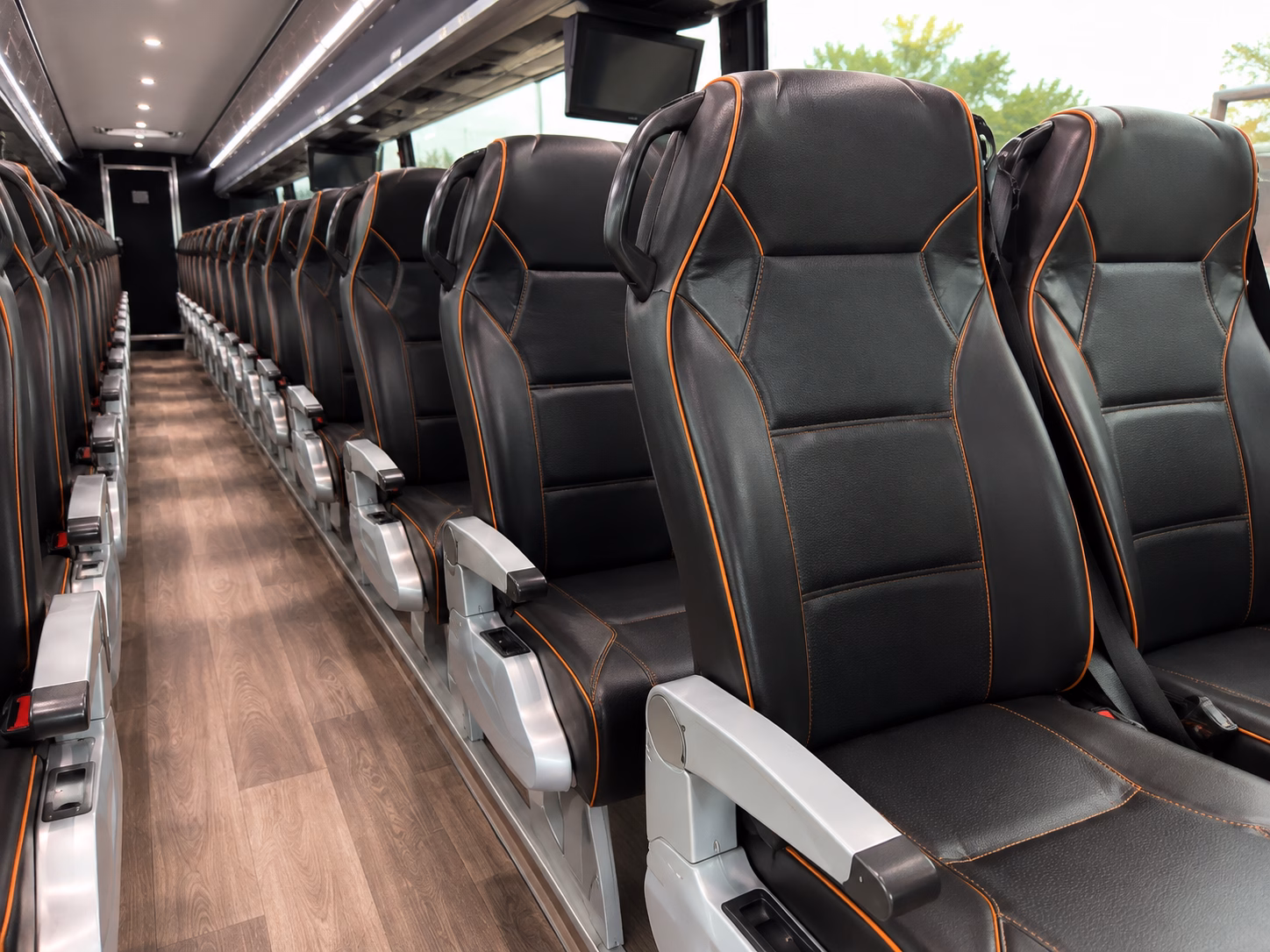 wedding color themes and bus options that match your vision